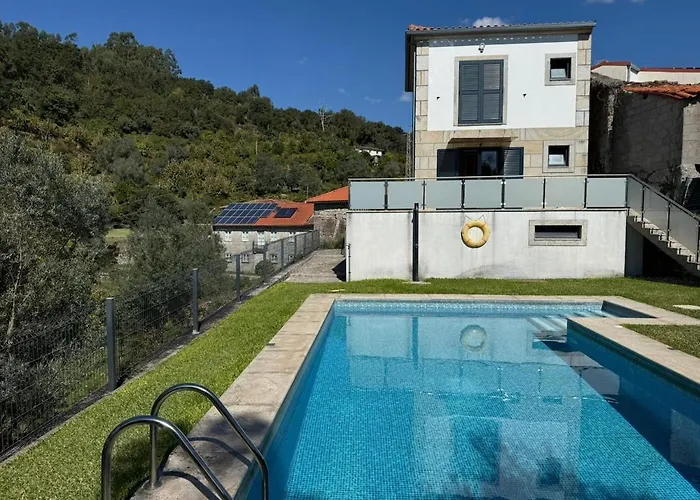 Casa Fouces - Piscina - Geres Feriehus Terras de Bouro