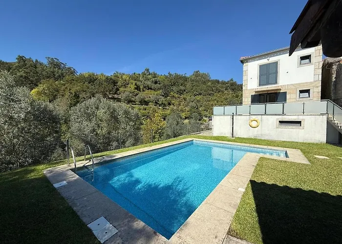 Casa Fouces - Piscina - Geres Feriehus Terras de Bouro